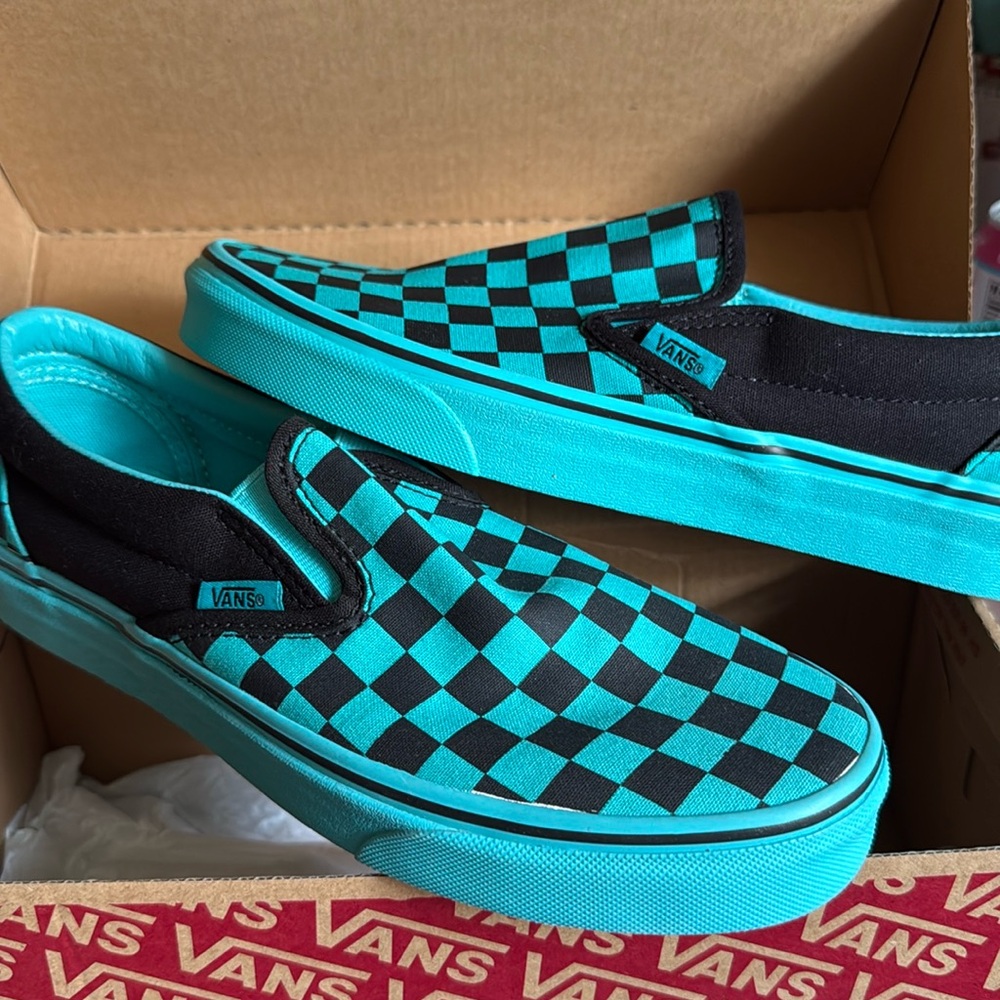 Turquoise & Black checkered Vans!